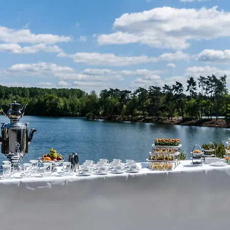 Отель Western Premier Seehotel Krautkraemer 4*