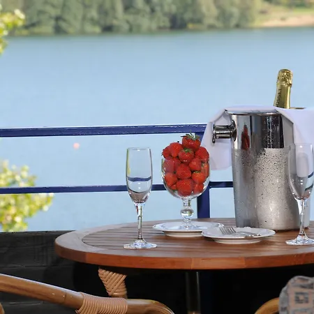 Отель Western Premier Seehotel Krautkraemer 4*