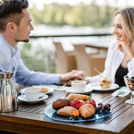 Hotel Western Premier Seehotel Krautkraemer 4*